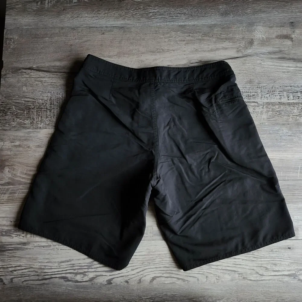 (34) Men's Patagonia shorts